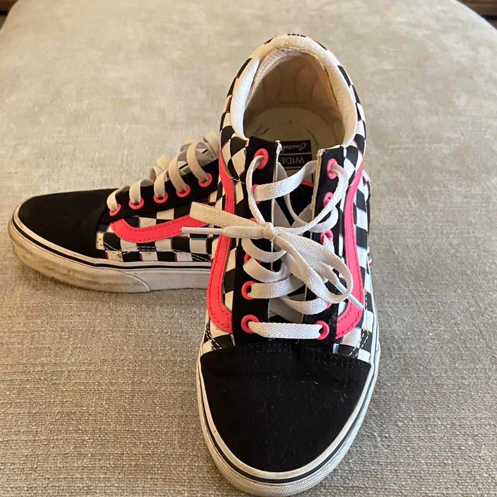 Vans Custom Black and Pink Checkered Sneakers - Women’s Size 8W